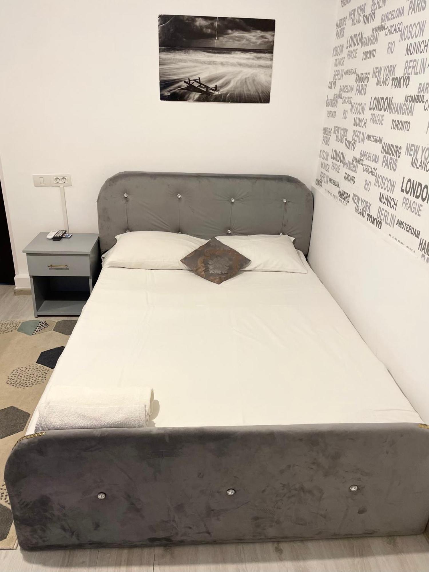 Vila Cris Apartments Navodari Bagian luar foto